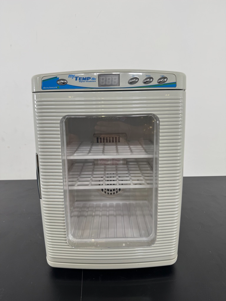 Image of Benchmark MyTemp Mini Digital Incubator